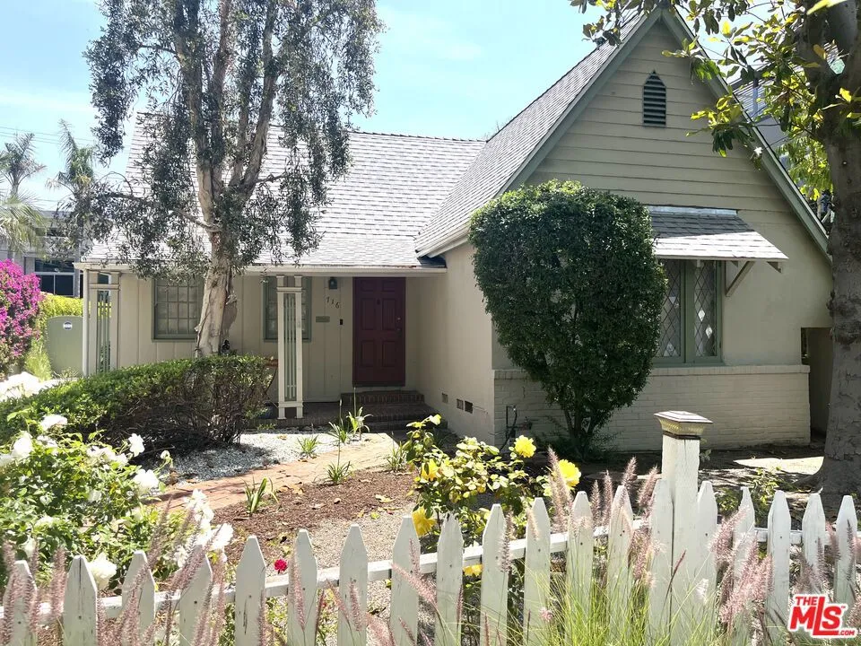 716 N Citrus Avenue, Los Angeles, California 90038 home-pic-1